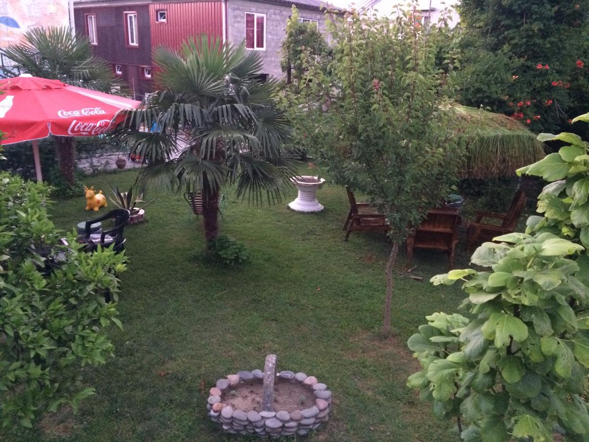 Guest House On Kostava 23 كوبوليتي المظهر الخارجي الصورة