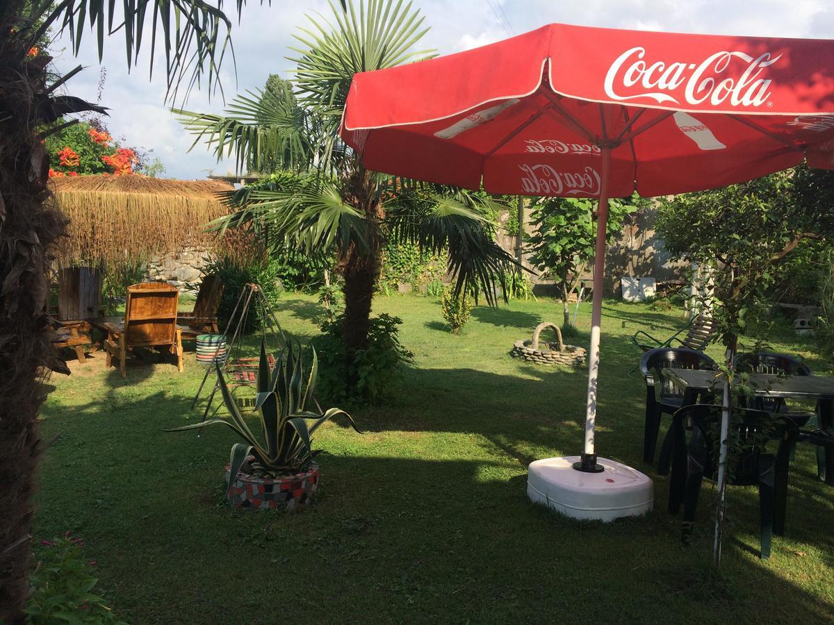 Guest House On Kostava 23 كوبوليتي المظهر الخارجي الصورة