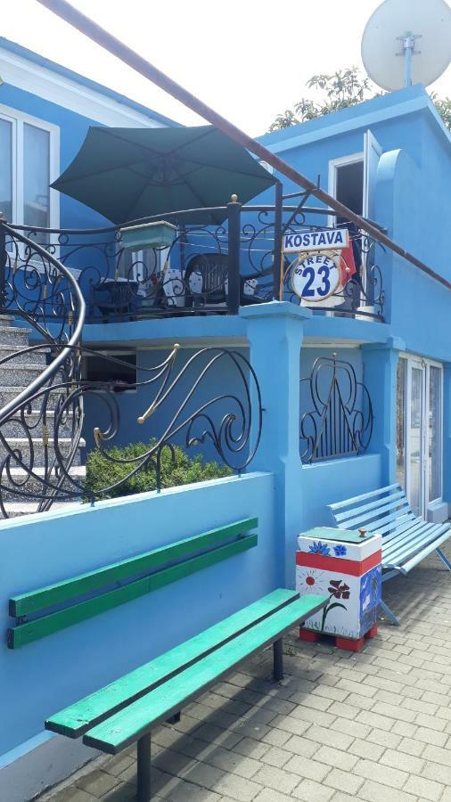 Guest House On Kostava 23 كوبوليتي المظهر الخارجي الصورة
